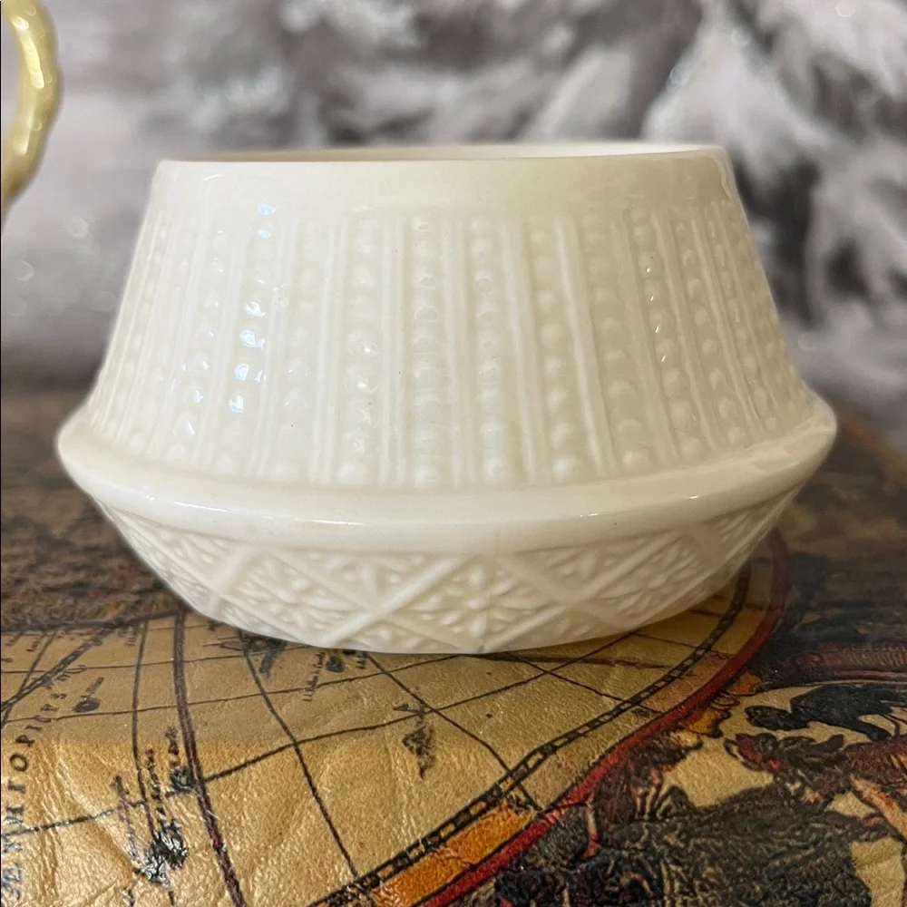 Vintage Belleek Ireland Creamer & Sugar Set | Embossed Basketweave Creamware